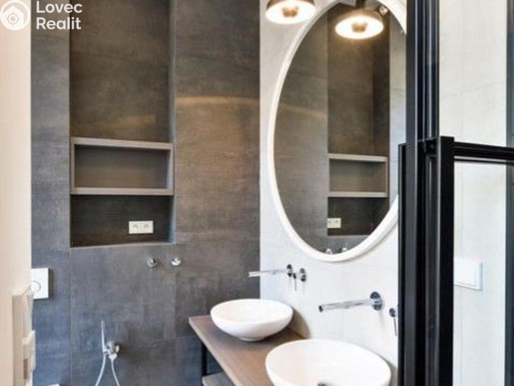 Pronájem bytu 4+KK Praha, Laubova č. 19