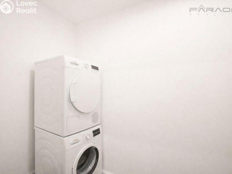 Pronájem bytu 4+KK Praha, Laubova č. 15