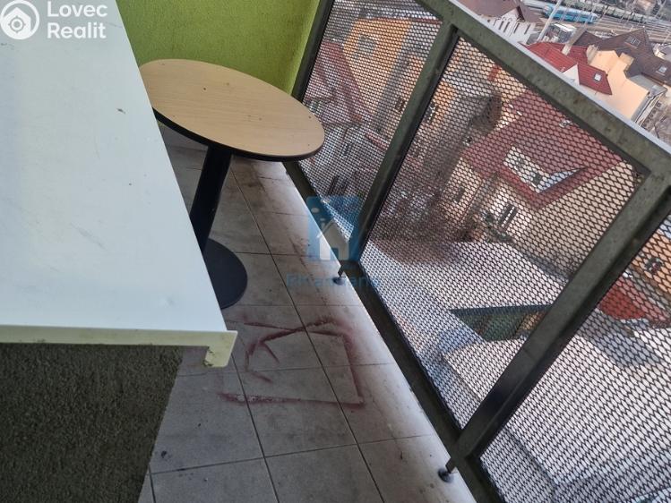 Pronájem bytu 1+KK Praha, Vrážská č. 10