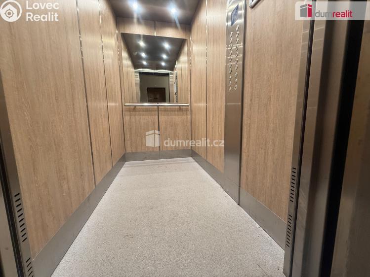 Pronájem bytu 3+1 Ústí nad Labem, Malátova č. 13