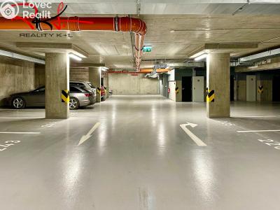 Prodej garážového stání Praha 10, Kardausova č. 4