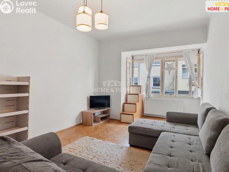 Продаж квартири 2+1 Říčany, Olivova č. 8