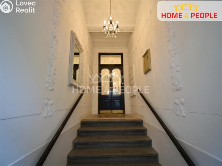 Pronájem bytu 4+KK Praha 5, Zborovská č. 11