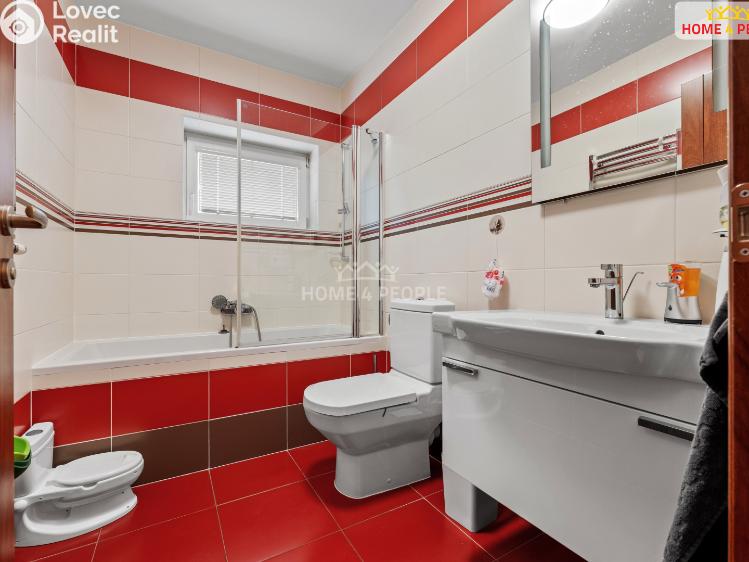 Sale family house Praha 12, Na Stráňkách č. 15