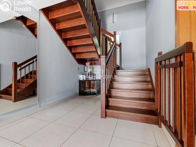 Sale family house Praha 12, Na Stráňkách č. 17