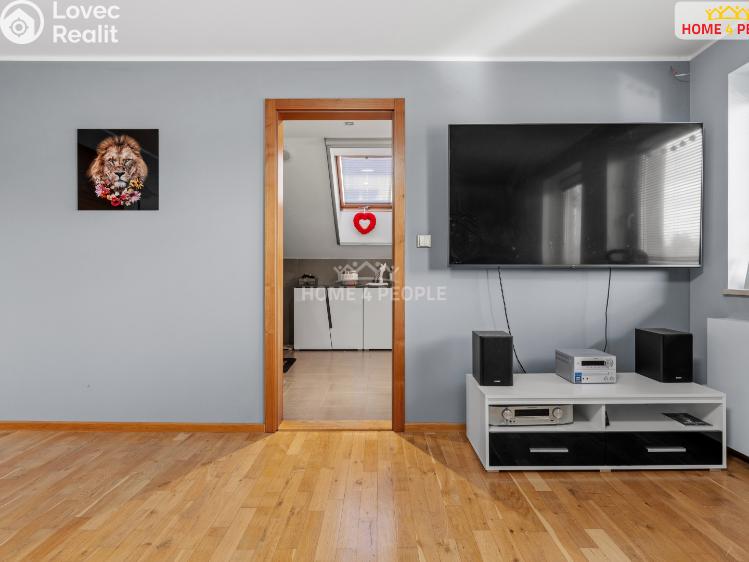 Sale family house Praha 12, Na Stráňkách č. 19