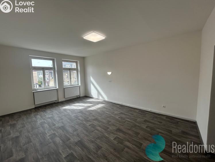 Pronájem bytu 2+1 České Budějovice, Mánesova 266/5 č. 10
