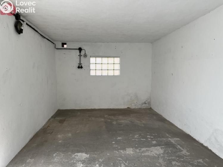 Prodej garáže Karlovy Vary, Mattoniho nábřeží 353/78 č. 3