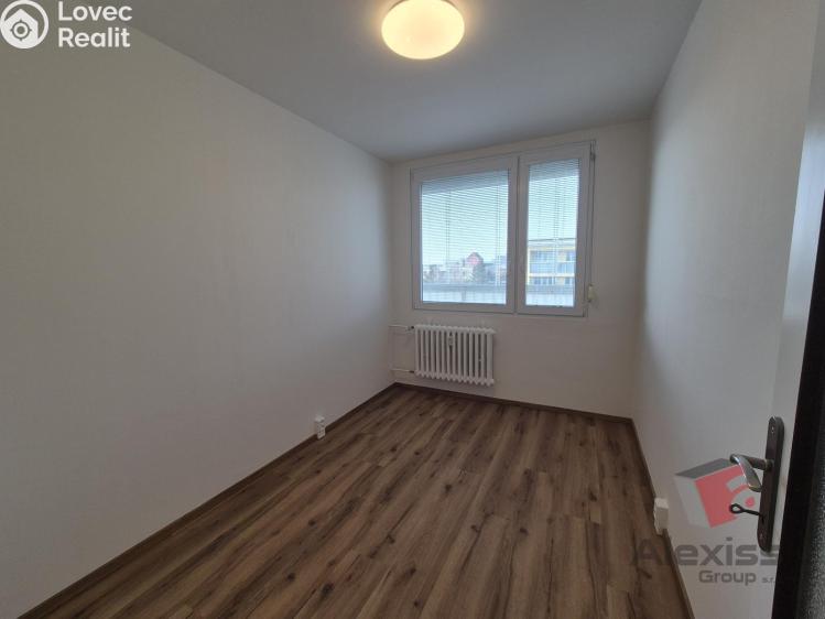 Pronájem bytu 3+1 Praha, Rašova 633/3 č. 6