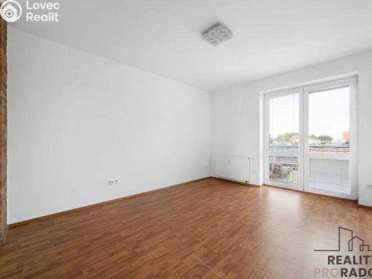 Pronájem bytu 2+KK Pardubice, V Ráji 528 č. 13