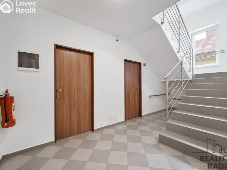 Pronájem bytu 2+KK Pardubice, V Ráji 528 č. 17