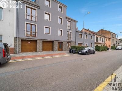 Pronájem bytu 2+KK Pardubice, V Ráji 528 č. 3