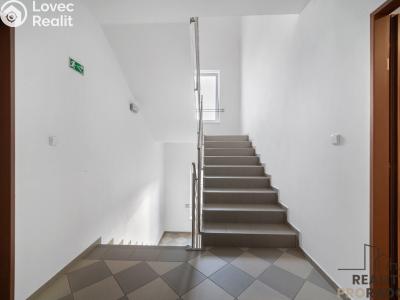 Pronájem bytu 2+KK Pardubice, V Ráji 528 č. 5