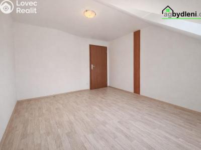 Pronájem atypického bytu Třemošná, Plzeňská 156 č. 3