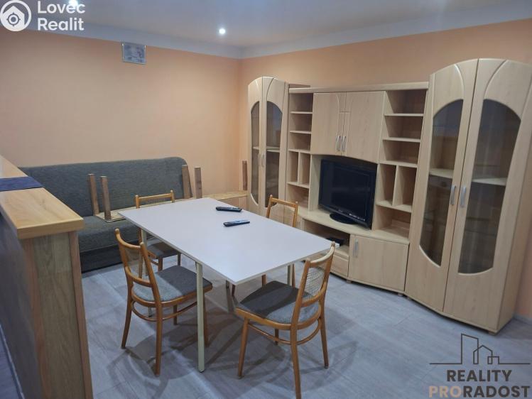 Pronájem bytu 2+KK Slaný, Na Chmelnici č. 4