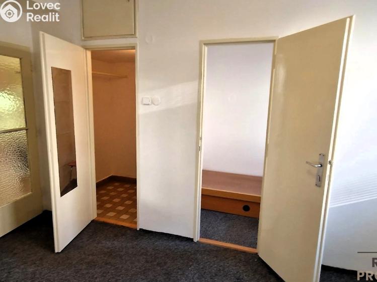 Pronájem bytu 3+KK Praha, Na dlouhém lánu č. 8