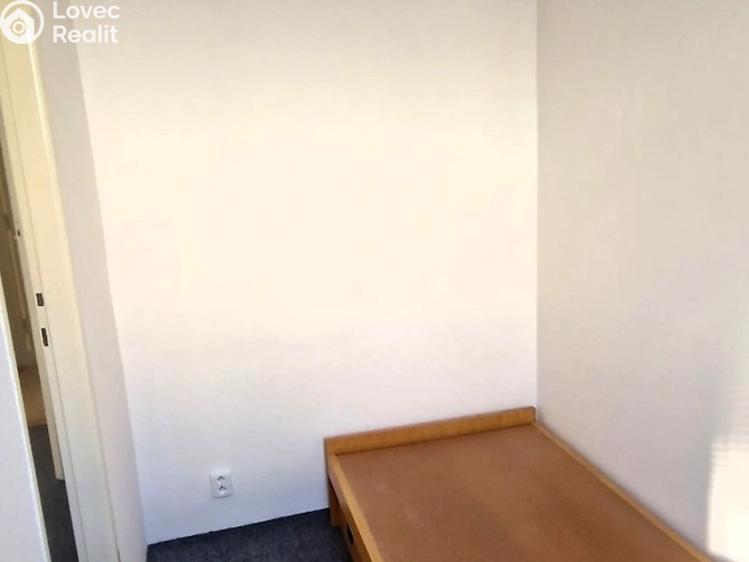 Pronájem bytu 3+KK Praha, Na dlouhém lánu č. 10