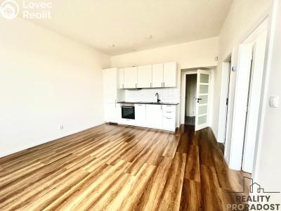 Аренда квартиры 2+KK Praha, Na Jezerce č. 5