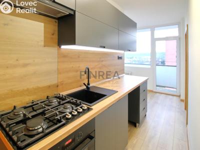 Продажа квартиры 3+1 Klášterec nad Ohří, Budovatelská 485 č. 12