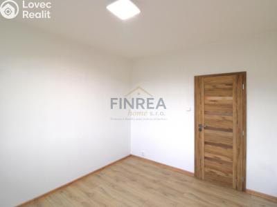 Продажа квартиры 3+1 Klášterec nad Ohří, Budovatelská 485 č. 16