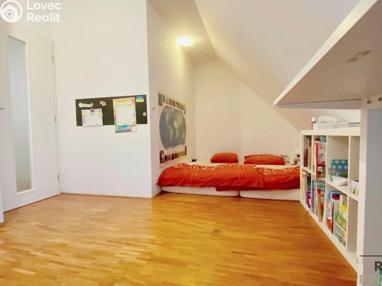 Pronájem bytu 3+KK Praha, Buchovcova č. 8