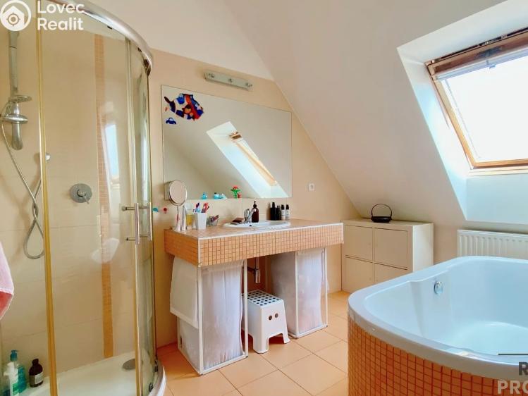 Pronájem bytu 3+KK Praha, Buchovcova č. 15