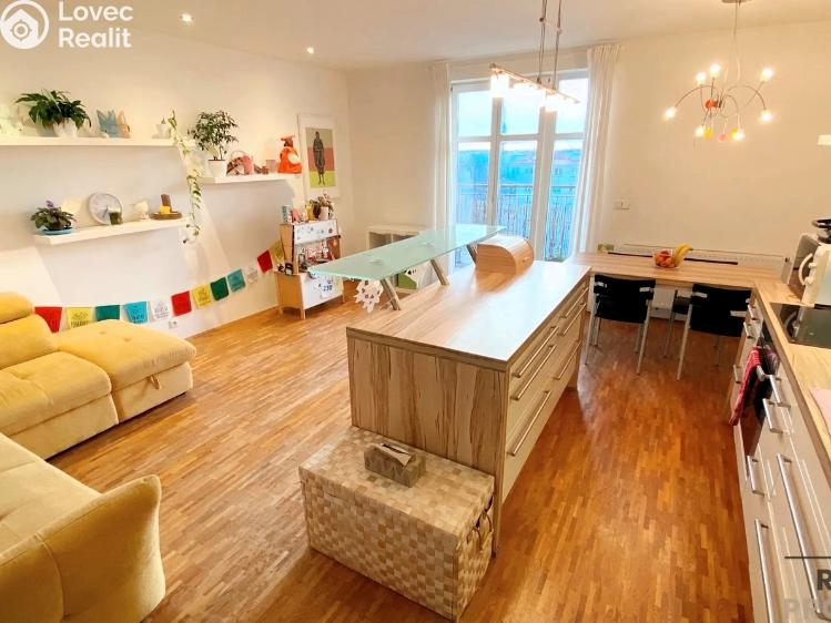 Pronájem bytu 3+KK Praha, Buchovcova č. 2