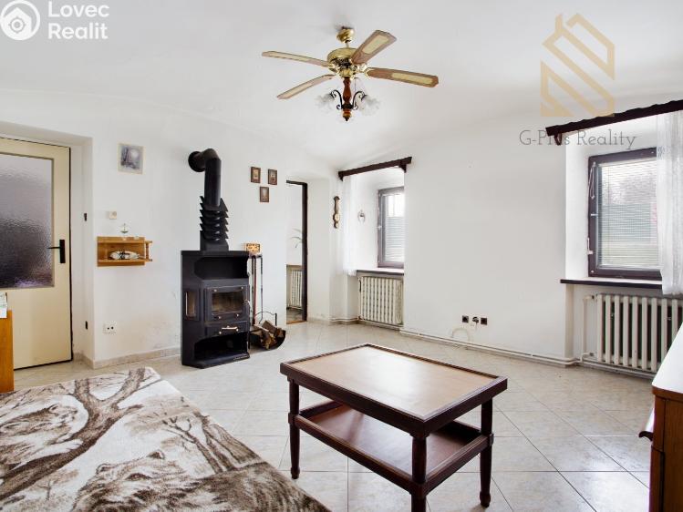 Prodej rodinného domu Velké Žernoseky č. 10