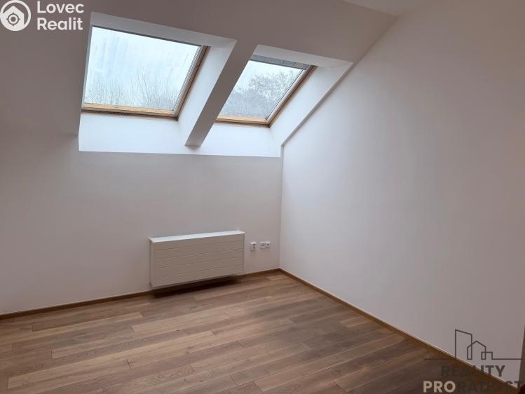 Prodej rodinného domu Praha, Draženovská č. 11