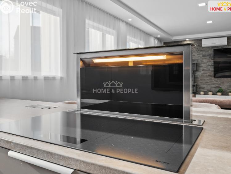 Sale commercial properties Rostoklaty č. 7