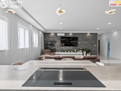 Sale commercial properties Rostoklaty č. 3