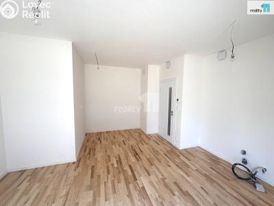 Pronájem bytu 1+KK Dobřichovice, Pražská č. 5