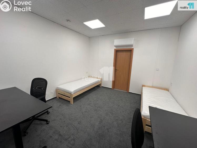 Pronájem atypického bytu Brno, Dukelská třída č. 5