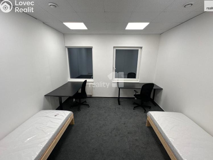 Pronájem atypického bytu Brno, Dukelská třída č. 7