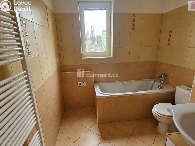 Pronájem bytu 2+KK Praha 10, Velenovského č. 6