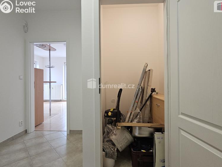 Pronájem bytu 2+KK Praha 10, Velenovského č. 12