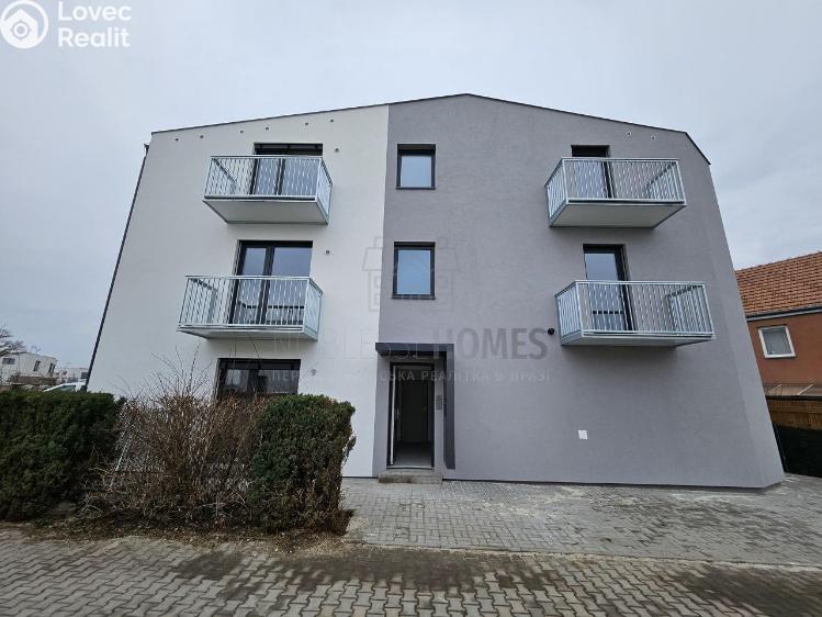 Pronájem bytu 1+KK Jenštejn, Kovářská č. 1