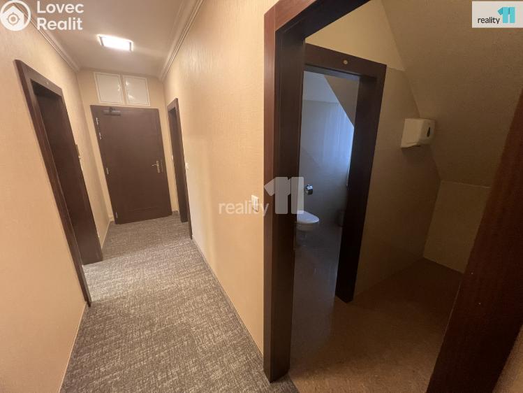 Rent office space Karlovy Vary, Chebská č. 6