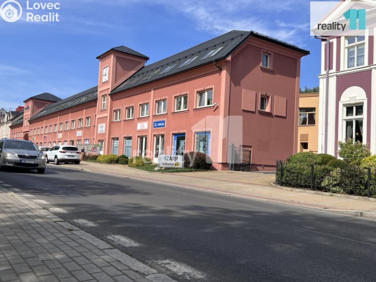 Rent warehouse Karlovy Vary, Chebská č. 4