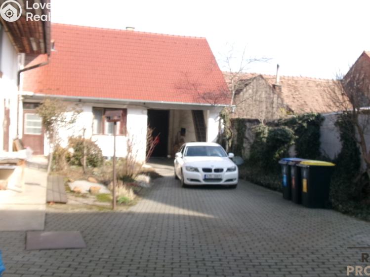 Rent warehouse Střelice č. 7