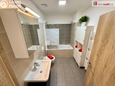 Pronájem bytu 2+KK Kralupy nad Vltavou, Cesta brigádníků č. 3