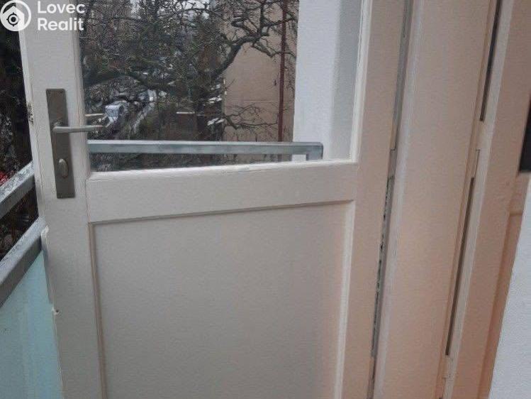 Pronájem bytu 1+KK Praha, Na dlouhém lánu č. 6