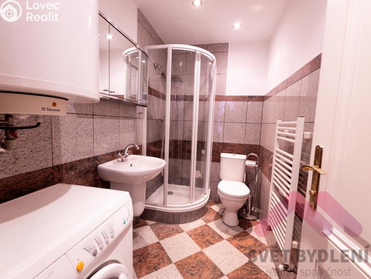Pronájem bytu 2+KK Praha, Tomáškova 774/5 č. 8
