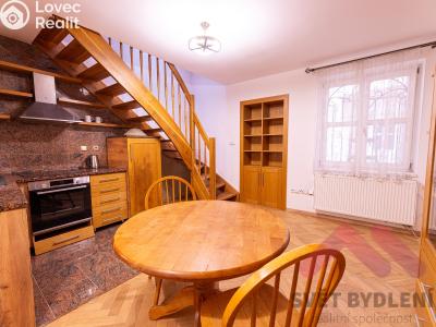 Pronájem bytu 2+KK Praha, Tomáškova č. 3