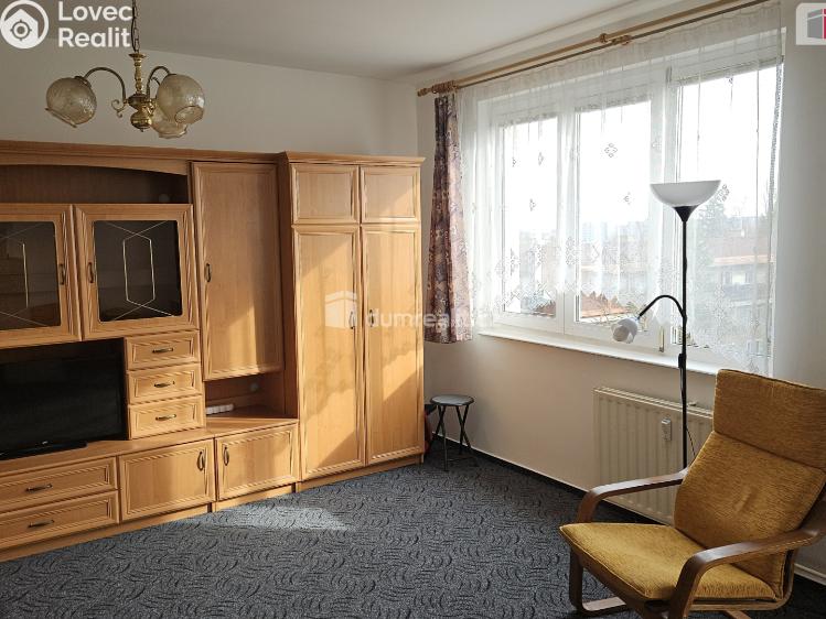 Pronájem bytu 1+KK Praha-Zličín, Nedašovská č. 1