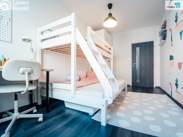 Prodej bytu 3+1 Holýšov, Pod Makovým vrchem č. 25