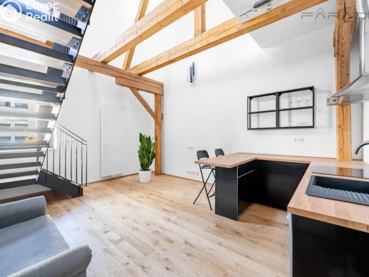 Rent apartment 2+KK Praha 4, Nusle, Vrtbova č. 26