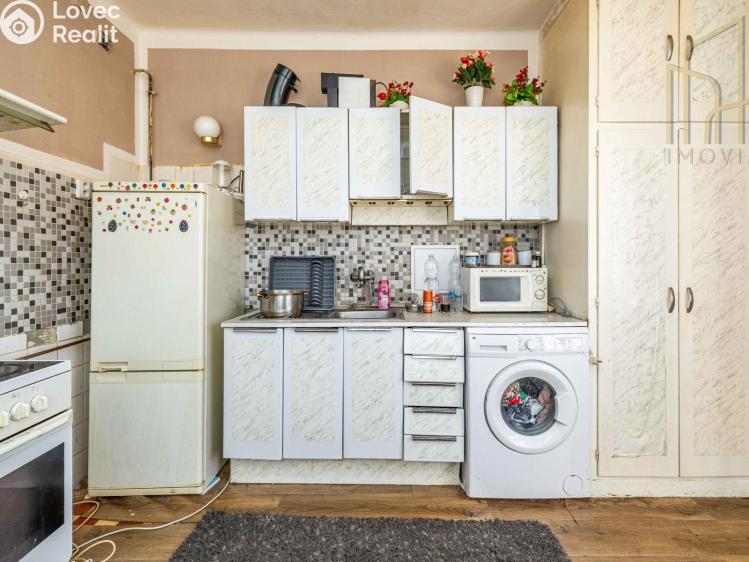 Sale apartment 2+1 Most, tř. Budovatelů 2386/26 č. 10