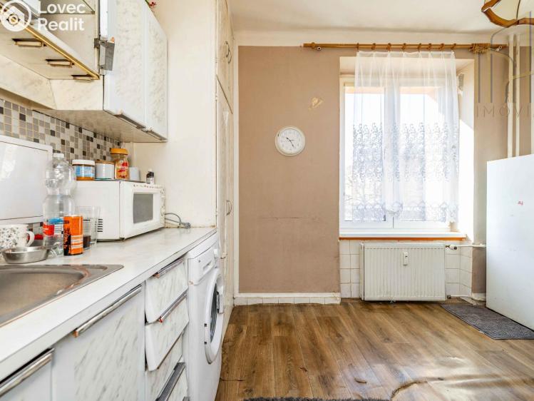 Sale apartment 2+1 Most, tř. Budovatelů 2386/26 č. 11