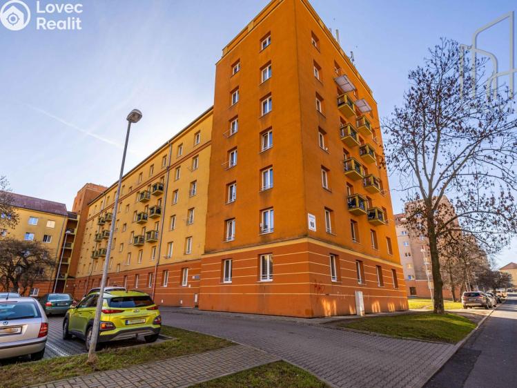 Sale apartment 2+1 Most, tř. Budovatelů 2386/26 č. 17